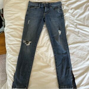Distressed Banana Republic 27 Blue Jeans